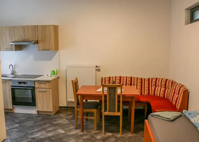 Kotvas بيت ضيافة