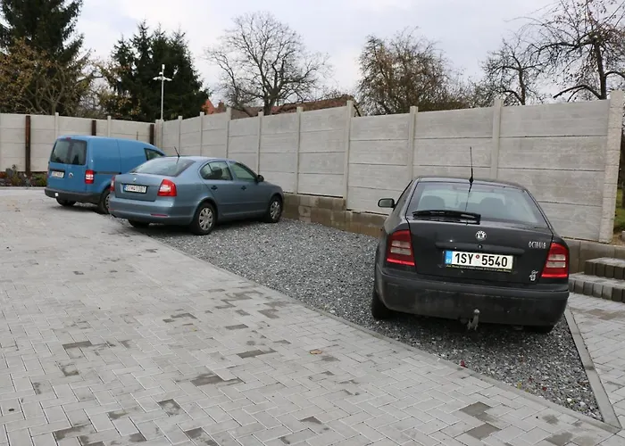 Kotvas Milovice (Central Bohemian)